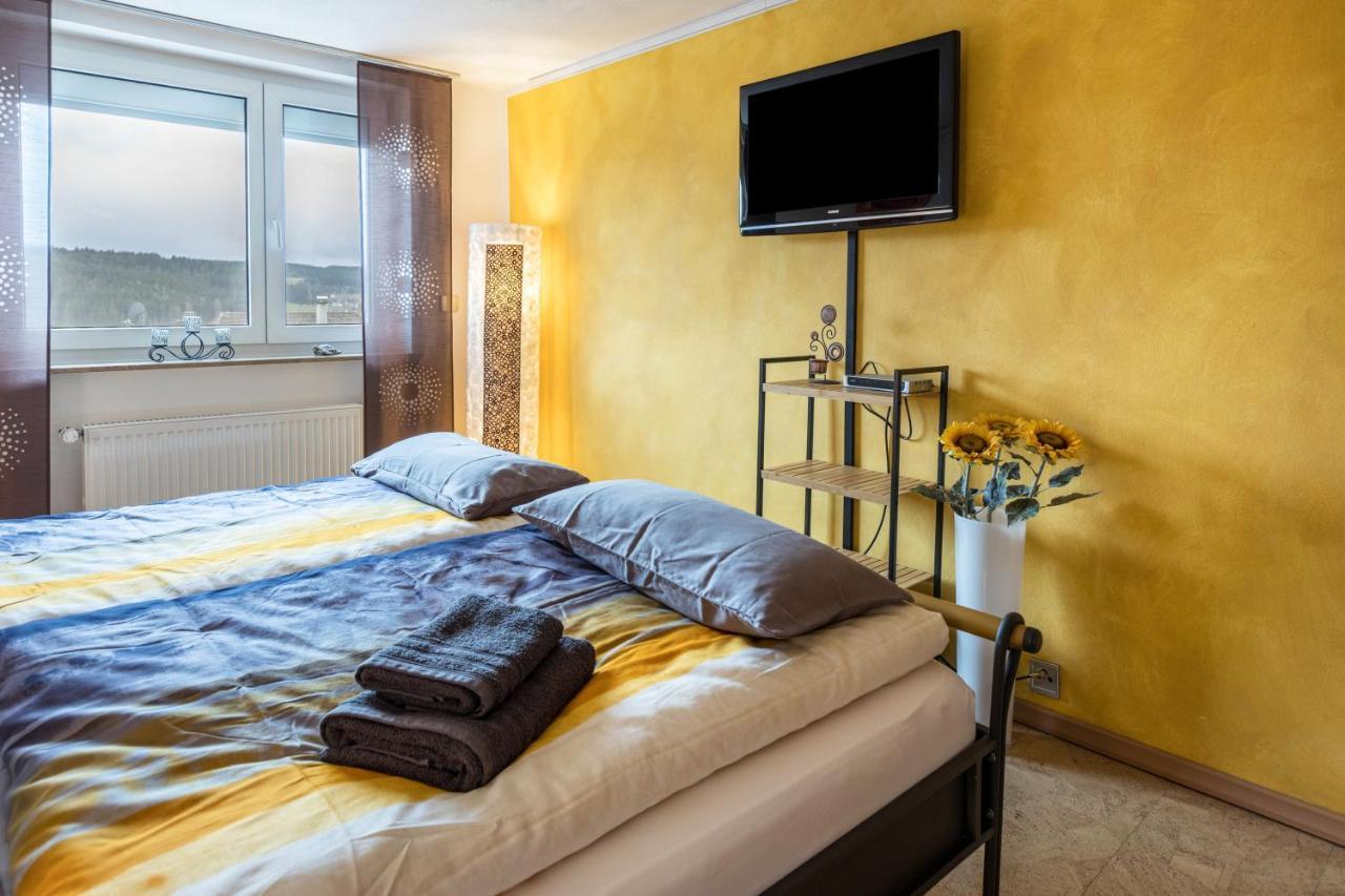 Apartamento Schwarzwaldblick St. Georgen im Schwarzwald Exterior foto